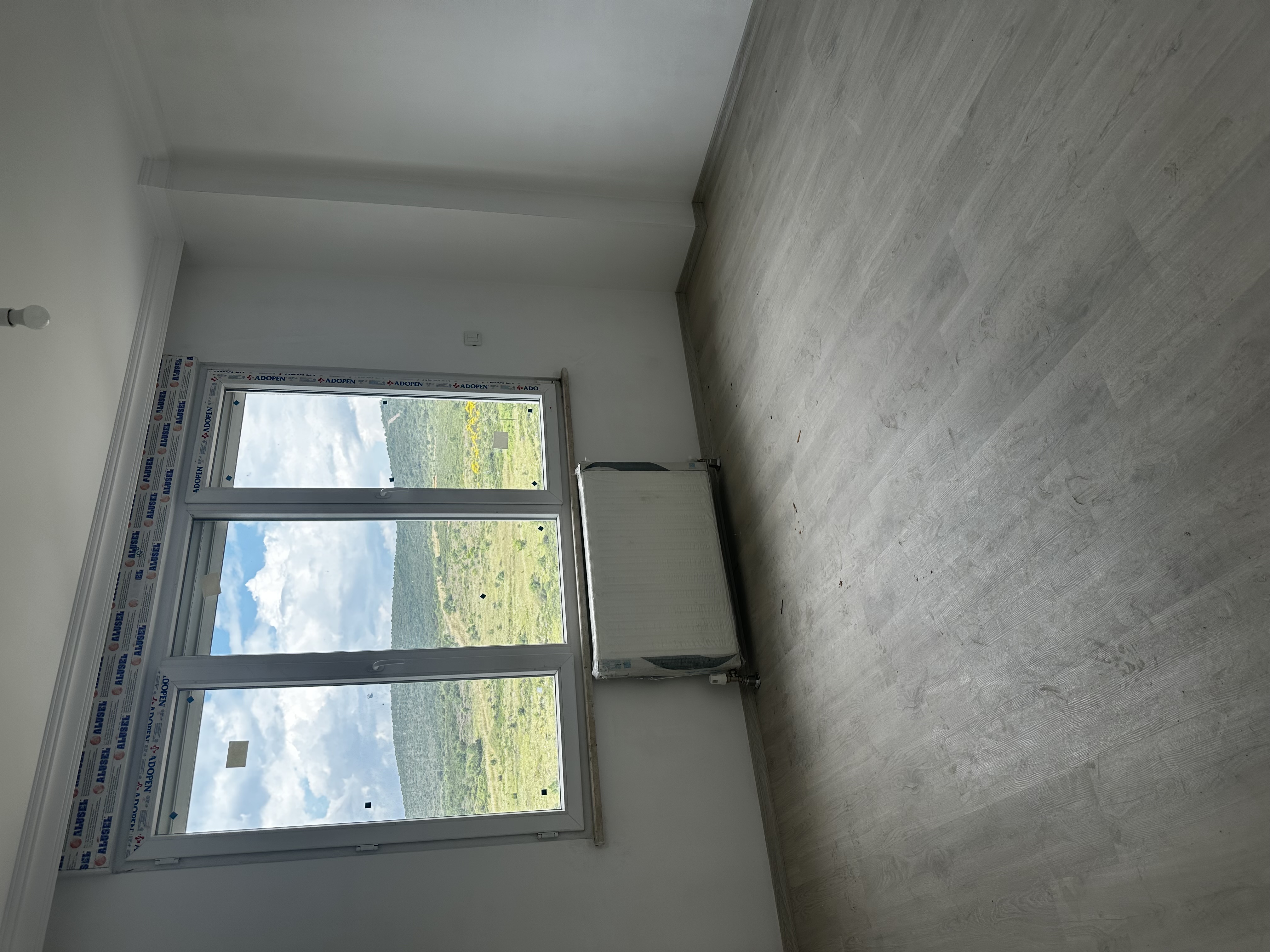 Tuzla Aydınlı'da Satılık Sıfır 3+1 Daire - Doğa Manzaralı