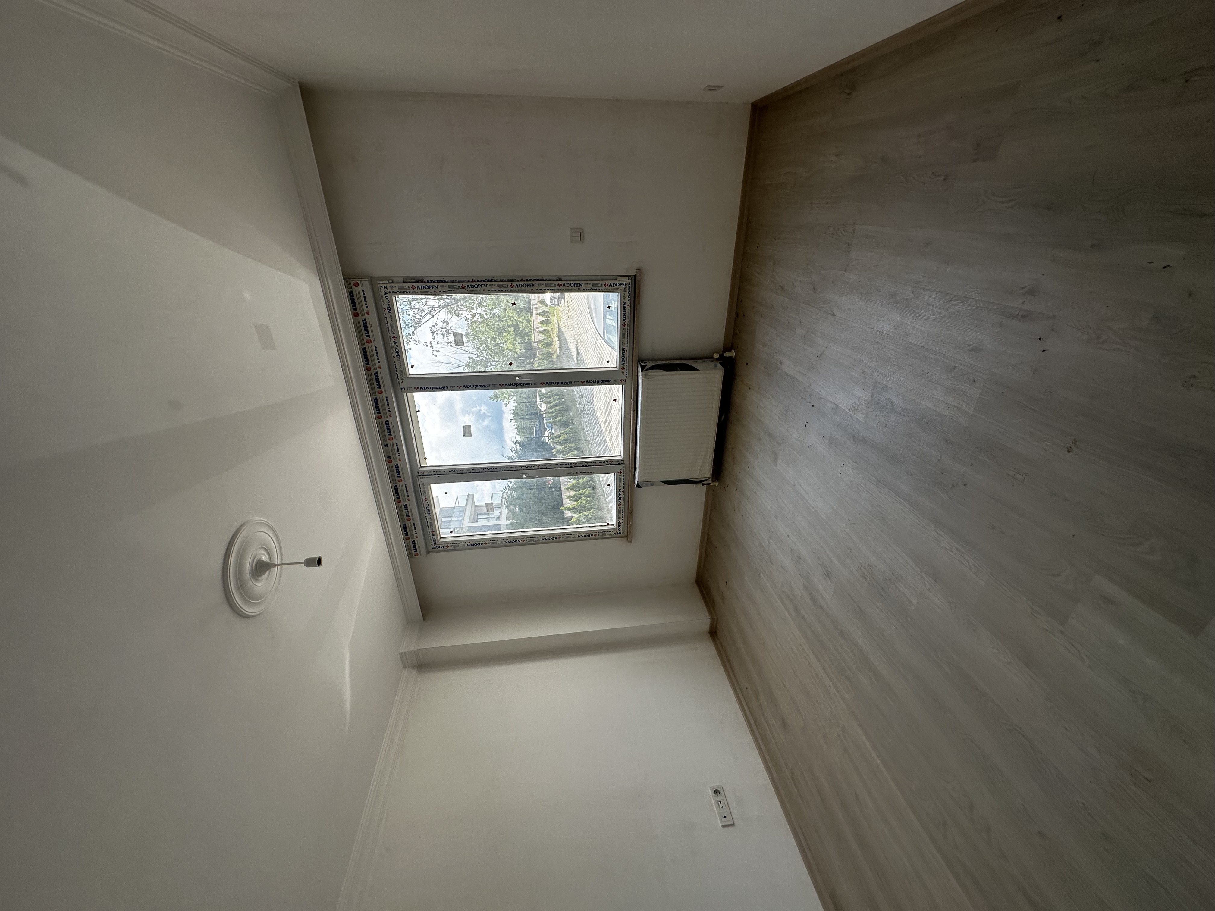 Tuzla Aydınlı'da Satılık Sıfır 3+1 Daire