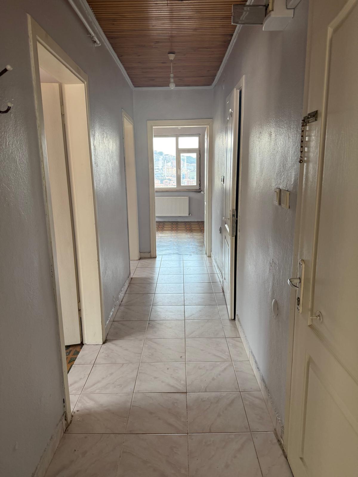 Maltepe Başıbüyük'te Deniz ve Orman Manzaralı 2+1 Daire